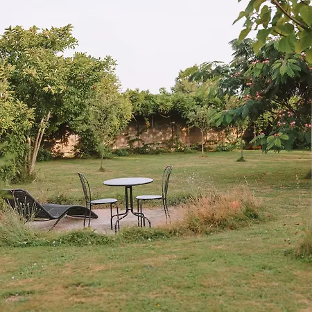 Les De - Et Table D'hotes * Lasserre (Ariege)